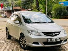 Honda Fit Aria GD 8 2005 Car