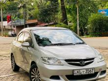 Honda Fit Aria Gd 8 2010 Car
