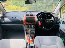 https://riyasewana.com/uploads/honda-fit-aria-111104210406.jpg
