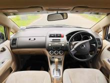 https://riyasewana.com/uploads/honda-fit-aria-1916593124443.jpg