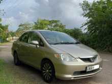 https://riyasewana.com/uploads/honda-fit-aria-2003-278492012044.jpg