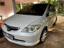 Honda Fit Aria 2005 Car