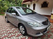 https://riyasewana.com/uploads/honda-fit-aria-30843156354.jpg