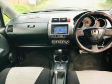 https://riyasewana.com/uploads/honda-fit-gd1-147212417805.jpg