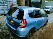 https://riyasewana.com/uploads/honda-fit-gd1-2004-1714254112012.jpg