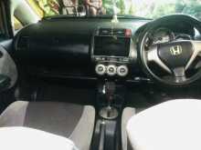 https://riyasewana.com/uploads/honda-fit-gd1-2007-1620024212293.jpg