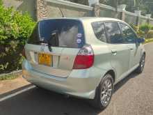 https://riyasewana.com/uploads/honda-fit-gd1-2007-515522312923.jpg