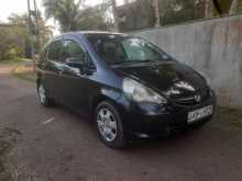 https://riyasewana.com/uploads/honda-fit-gd1-2007-710152212414.jpg