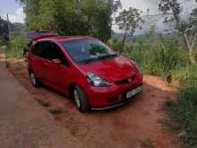 https://riyasewana.com/uploads/honda-fit-gd1-5945344112.jpg
