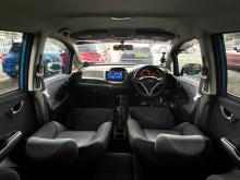 https://riyasewana.com/uploads/honda-fit-ge6-2711084817415.jpg