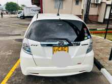 https://riyasewana.com/uploads/honda-fit-gp-11220238863.jpg