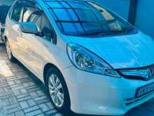 Honda FIT GP1 PREMIUM MODEL 2013 Car