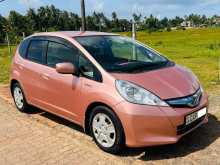 Honda FIT GP1 Shes 2013 Car