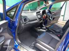 https://riyasewana.com/uploads/honda-fit-gp-2015-2413281612232.jpg