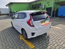 https://riyasewana.com/uploads/honda-fit-gp-211019154472.jpg