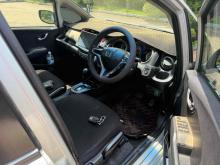 https://riyasewana.com/uploads/honda-fit-gp-410291524851.jpg