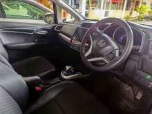https://riyasewana.com/uploads/honda-fit-gp-5-14125122622.jpg