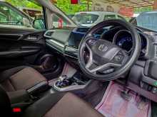 https://riyasewana.com/uploads/honda-fit-gp-5-30162650942.jpg