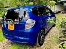 https://riyasewana.com/uploads/honda-fit-gp1-11131802464.jpg