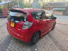 https://riyasewana.com/uploads/honda-fit-gp1-1185628106.jpg