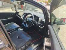 https://riyasewana.com/uploads/honda-fit-gp1-11906544823.jpg