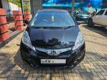 https://riyasewana.com/uploads/honda-fit-gp1-13928114983.jpg