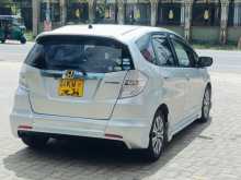 https://riyasewana.com/uploads/honda-fit-gp1-15105358716.jpg