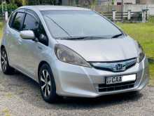 https://riyasewana.com/uploads/honda-fit-gp1-1516061022022.jpg