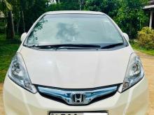 Honda FIT GP1 Shes 2013 Car