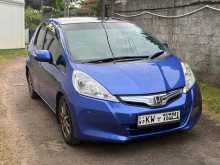 https://riyasewana.com/uploads/honda-fit-gp1-168184522292.jpg