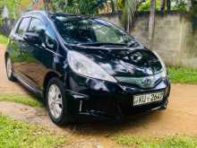 https://riyasewana.com/uploads/honda-fit-gp1-2011-150024912482.jpg