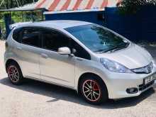 https://riyasewana.com/uploads/honda-fit-gp1-2012-113135412494.jpg