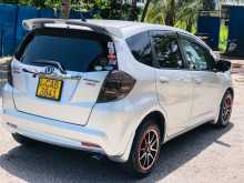 https://riyasewana.com/uploads/honda-fit-gp1-2012-113135412502.jpg