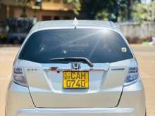 https://riyasewana.com/uploads/honda-fit-gp1-2012-136433412332.jpg