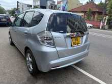 https://riyasewana.com/uploads/honda-fit-gp1-2012-1512011412152.jpg