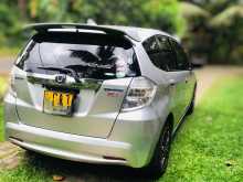 https://riyasewana.com/uploads/honda-fit-gp1-2012-2117315012902.jpg