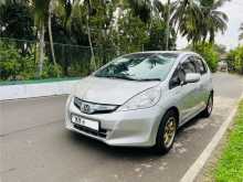 https://riyasewana.com/uploads/honda-fit-gp1-2012-423273312182.jpg