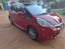 https://riyasewana.com/uploads/honda-fit-gp1-2013-1818232312903.jpg