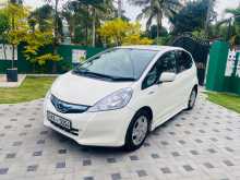 Honda Fit GP1 Premium 2013 Car