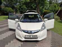 Honda Fit GP1 Premium 2013 Car