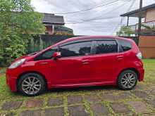 https://riyasewana.com/uploads/honda-fit-gp1-2013-57512612693.jpg