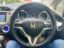 https://riyasewana.com/uploads/honda-fit-gp1-2119034517355.jpg