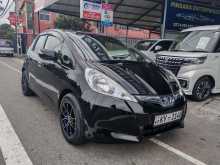 https://riyasewana.com/uploads/honda-fit-gp1-217081622442.jpg