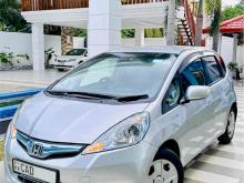 https://riyasewana.com/uploads/honda-fit-gp1-2221010124582.jpg