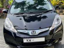 https://riyasewana.com/uploads/honda-fit-gp1-2442331413.jpg