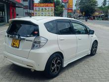 https://riyasewana.com/uploads/honda-fit-gp1-26923066584.jpg