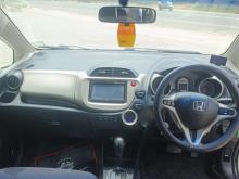 https://riyasewana.com/uploads/honda-fit-gp1-26923066946.jpg
