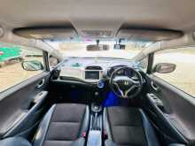 https://riyasewana.com/uploads/honda-fit-gp1-29134818864.jpg