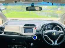 https://riyasewana.com/uploads/honda-fit-gp1-29150850904.jpg