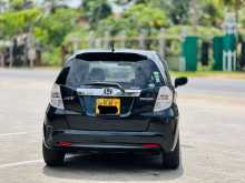 https://riyasewana.com/uploads/honda-fit-gp1-3909264663.jpg